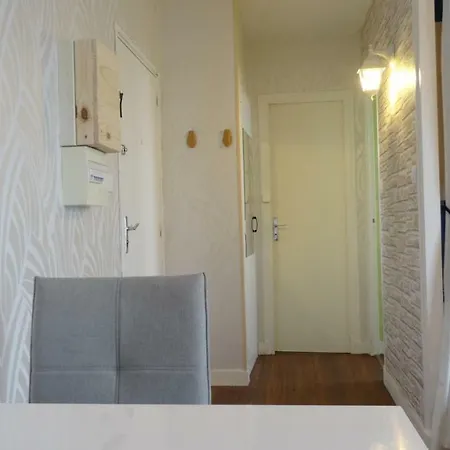 Studio Moderne Avec Jolie Vue Moulins  Exterior foto