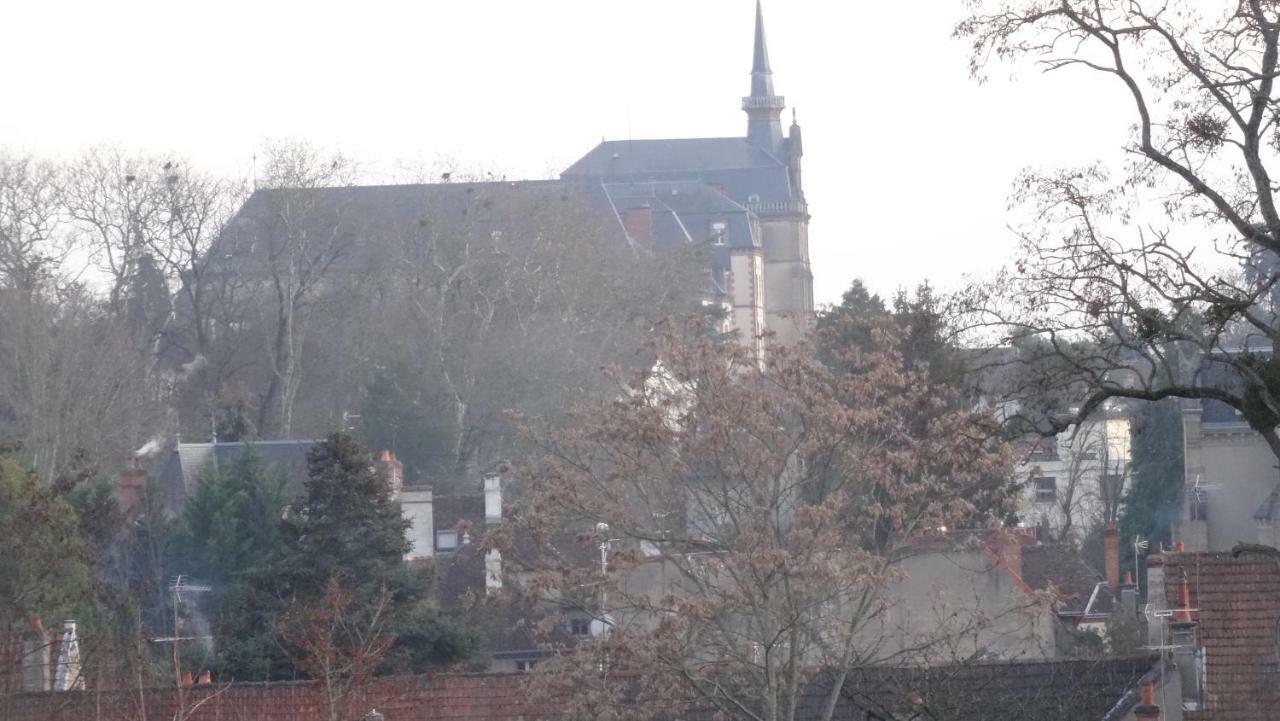 Moderne Avec Jolie Vue * Moulins (Allier)